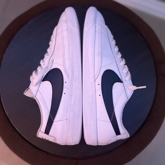 Nike Low Blazer Leather “Black Swoosh” Mens Size 10 - Picture 5 of 6